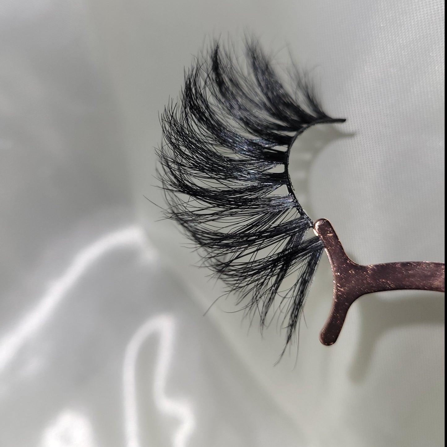 (Bad Bitch) 25mm Mink Lashes